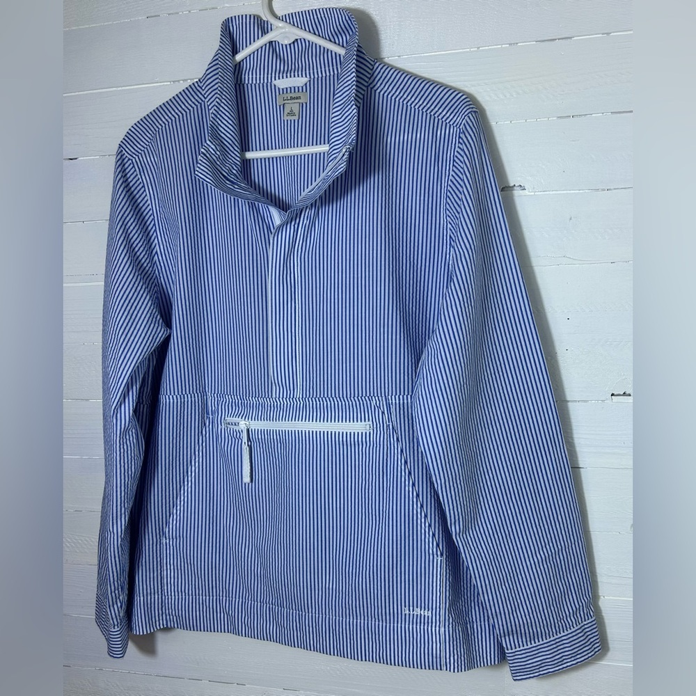 L.L. Bean women’s blue and white striped windbreaker, size large, 100% cotton. - Picture 2 of 8